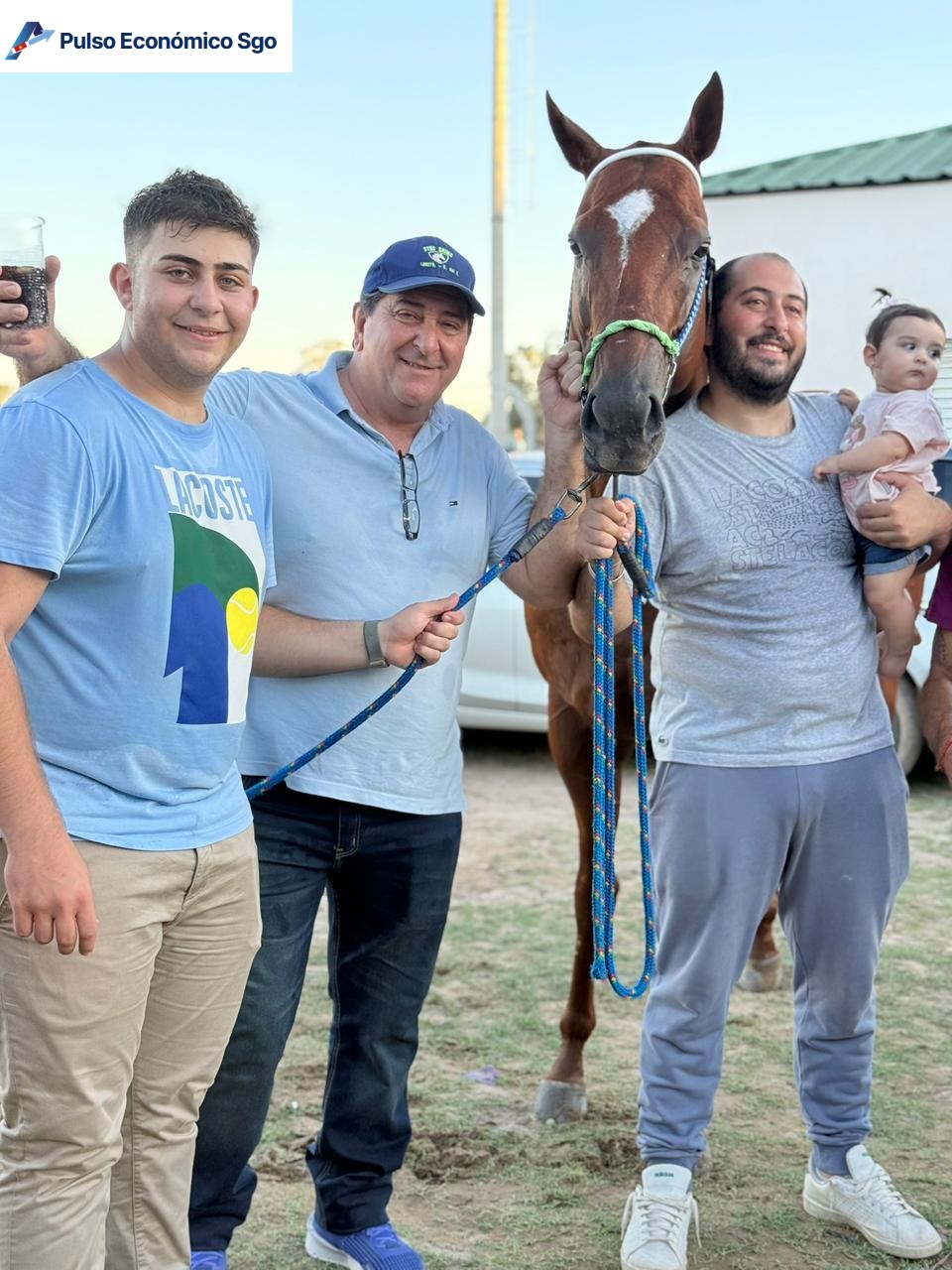 Jesús Daher, Gustavo Daher y Omar Daher junto a Napolitano Key